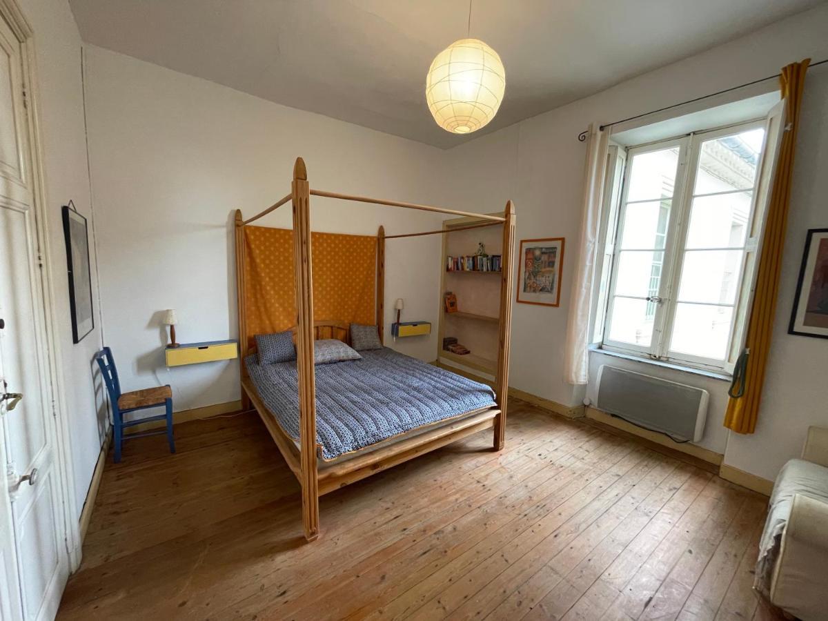 Grosse Ferienwohnung Am Canal Du Midi Mit Dachterrrasse Homps  Exterior photo